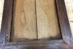 Binnenzijde staat voor restauratie.